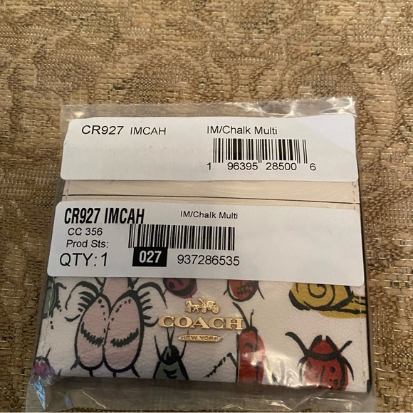 Coach Insert/Creature Theme Card Wallet NEW - Picture 7 of 7